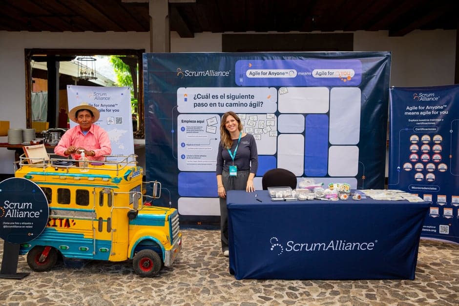 Stand de patrocinadores durante el Regional Scrum Gathering Central America.